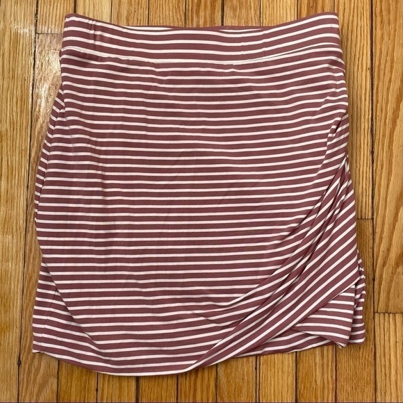 LOVERS + Friends VOYAGE SKIRT size S in color Sand - Picture 7 of 8